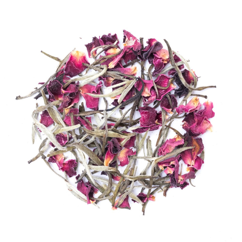 White Tea with Rose Petals
